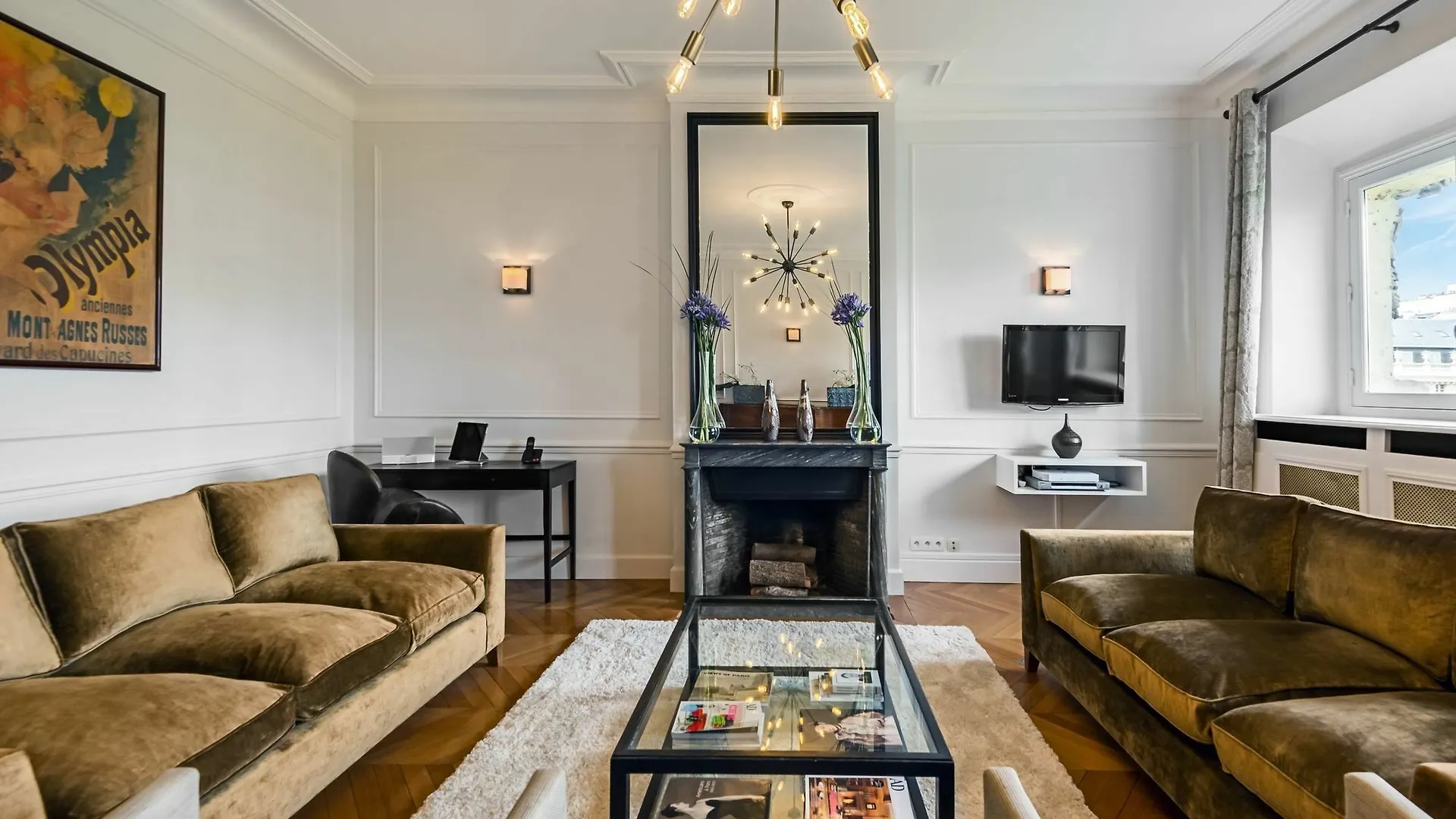 Palais Petit - Two Bedroom Apartment París Francia